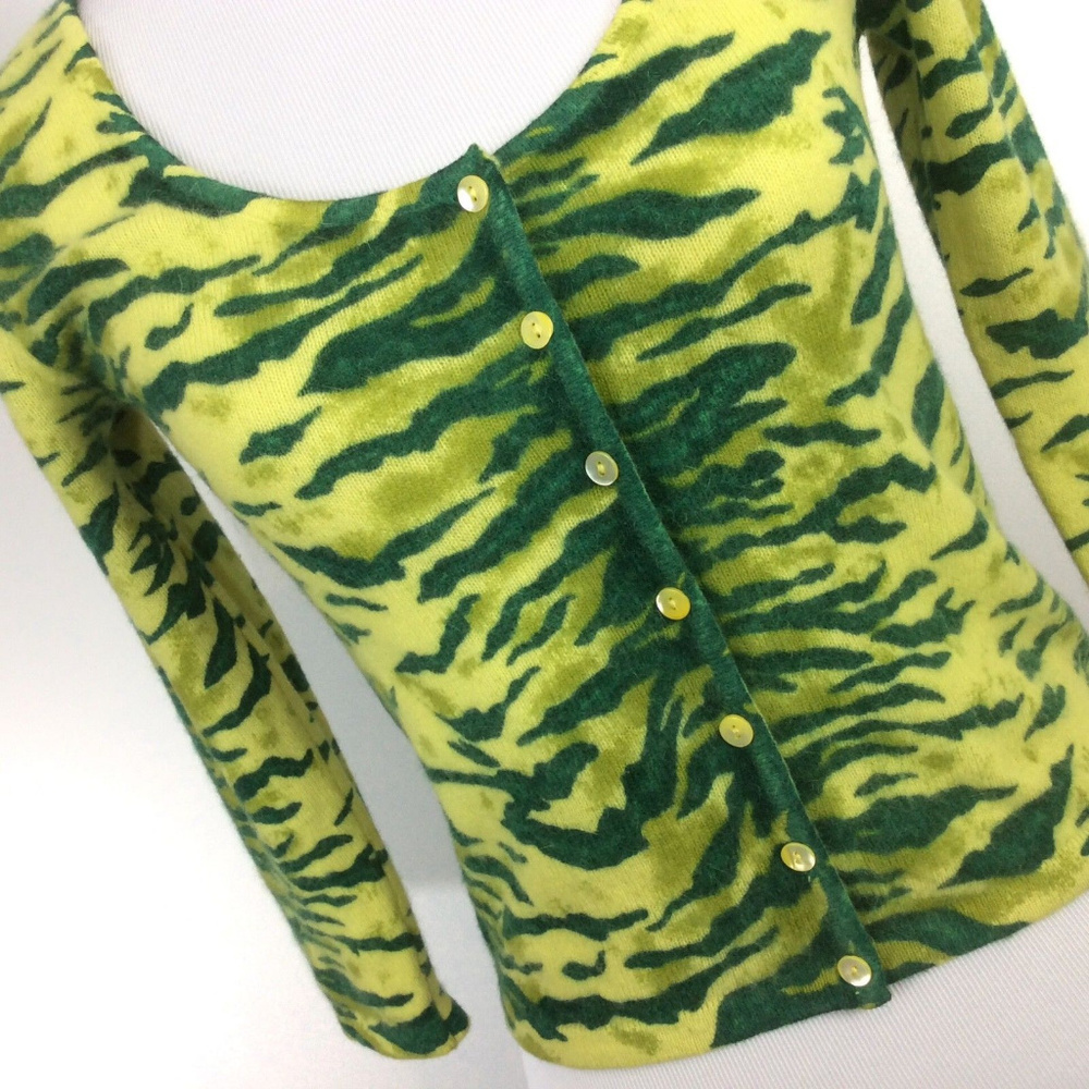 ❌SOLD❌Betsey Johnson Angora Lambswool Zebra Cardi - Picture 2 of 6